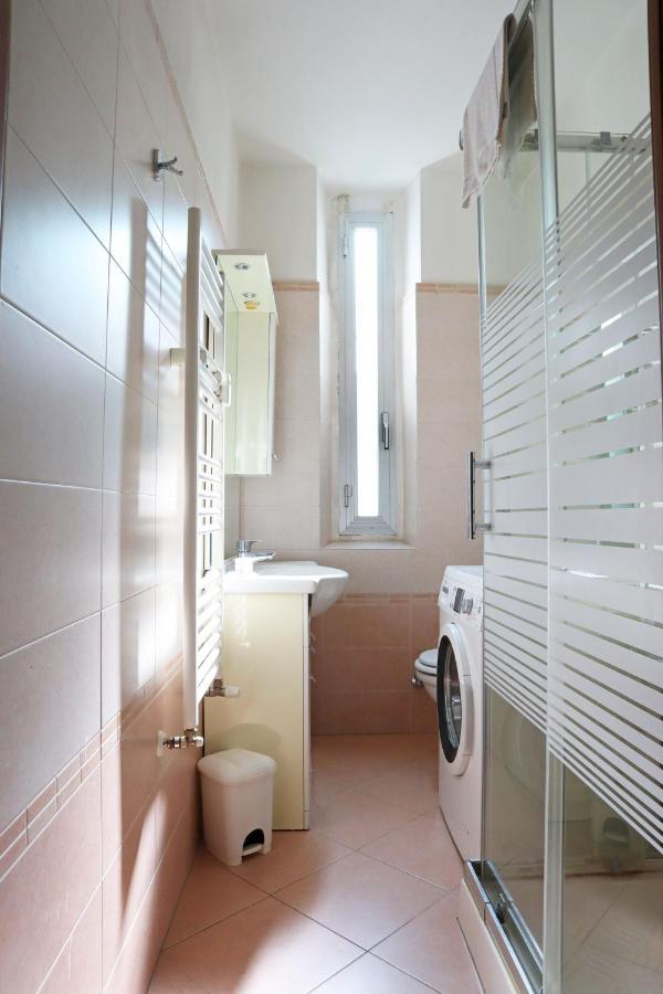 Isola Comfort Apartment Милан Экстерьер фото