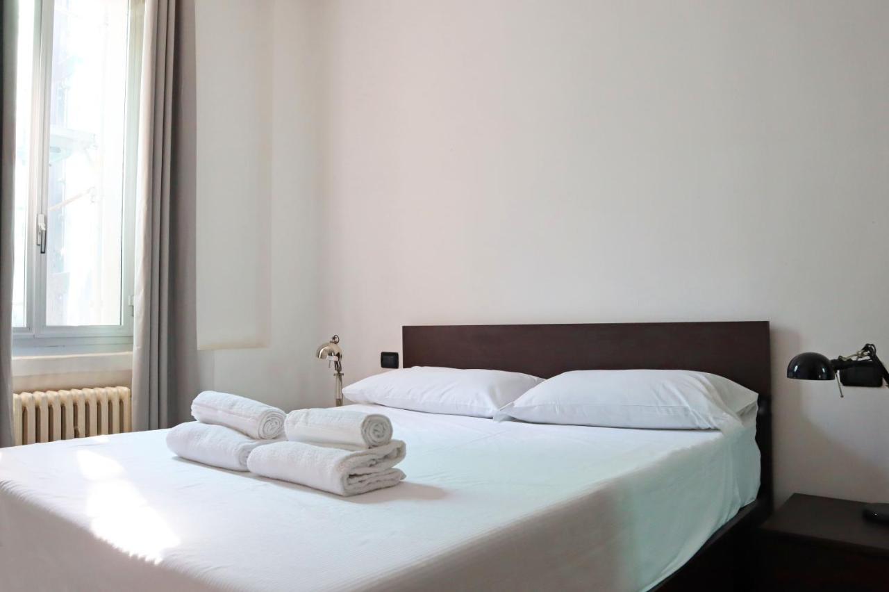 Isola Comfort Apartment Милан Экстерьер фото