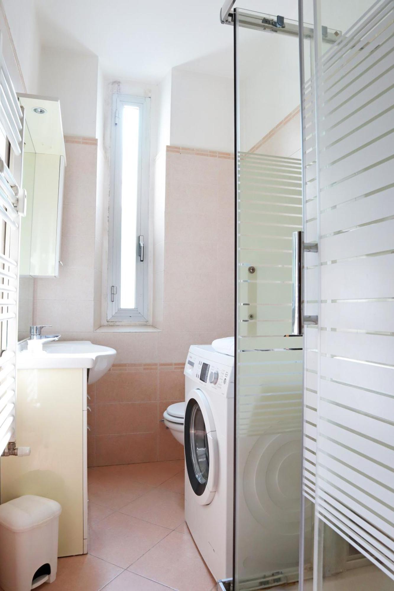 Isola Comfort Apartment Милан Экстерьер фото